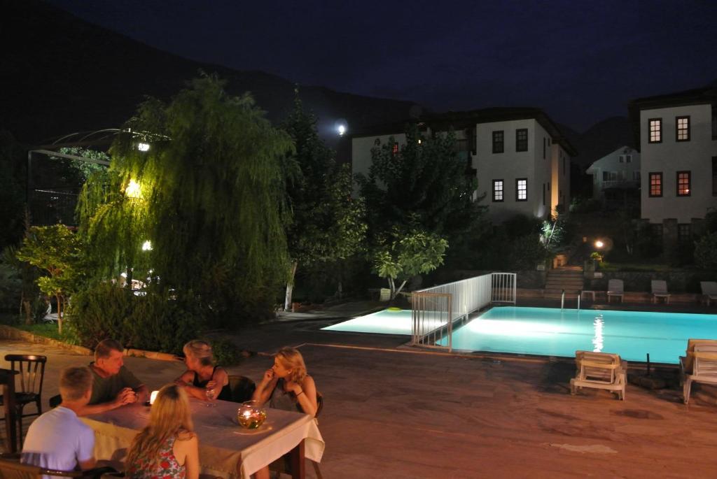 אולודניץ Salhan Apart Inn Hotel מראה חיצוני תמונה